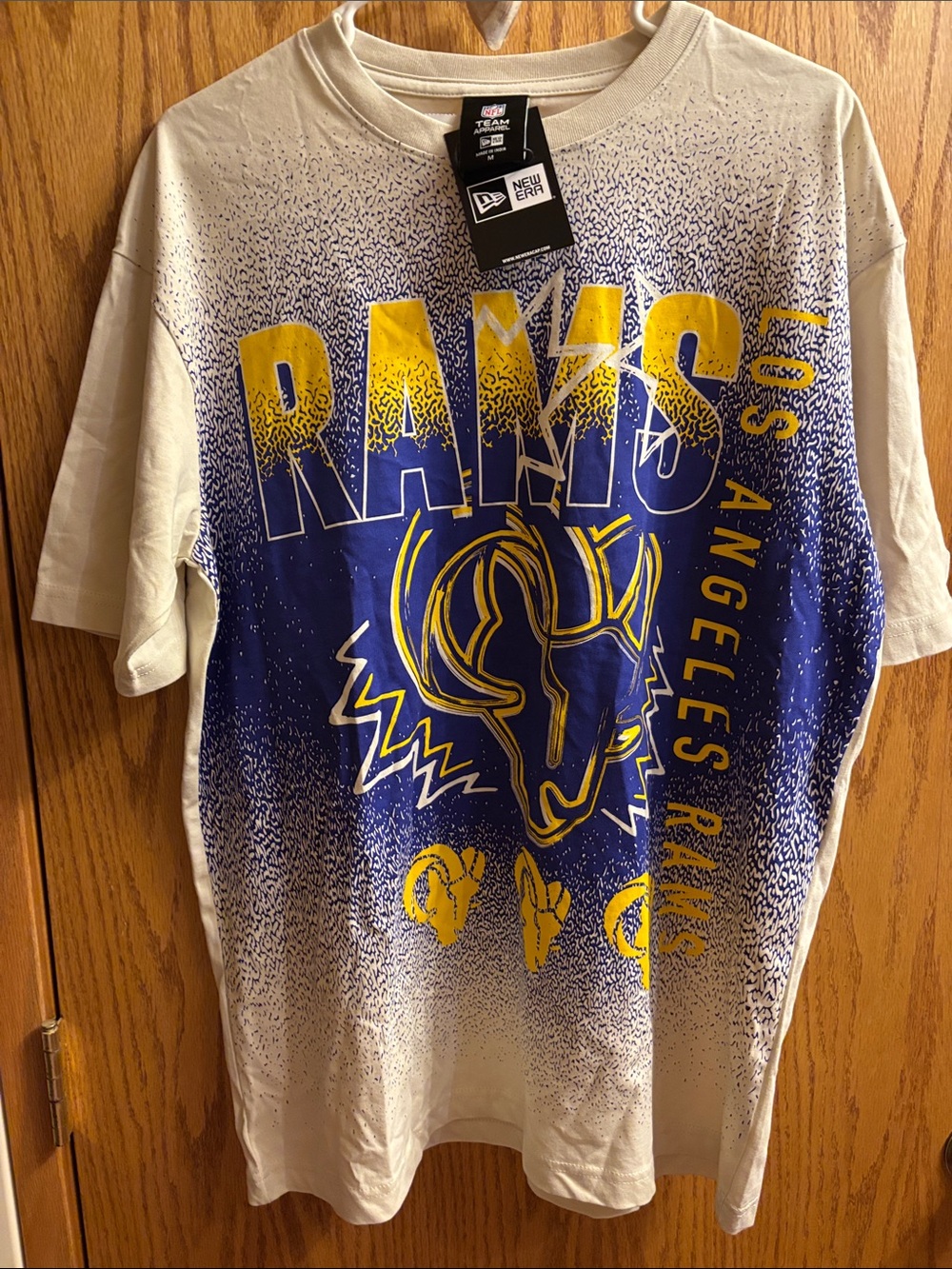 New Era Los Angeles Rams White, Royal, Yellow Gradient Tee